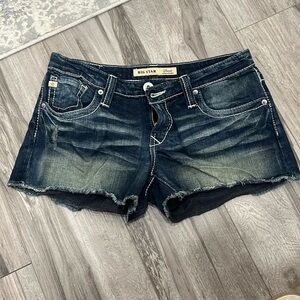 Big Star Sweet Ultra Low Rise women’s shorts Size 31